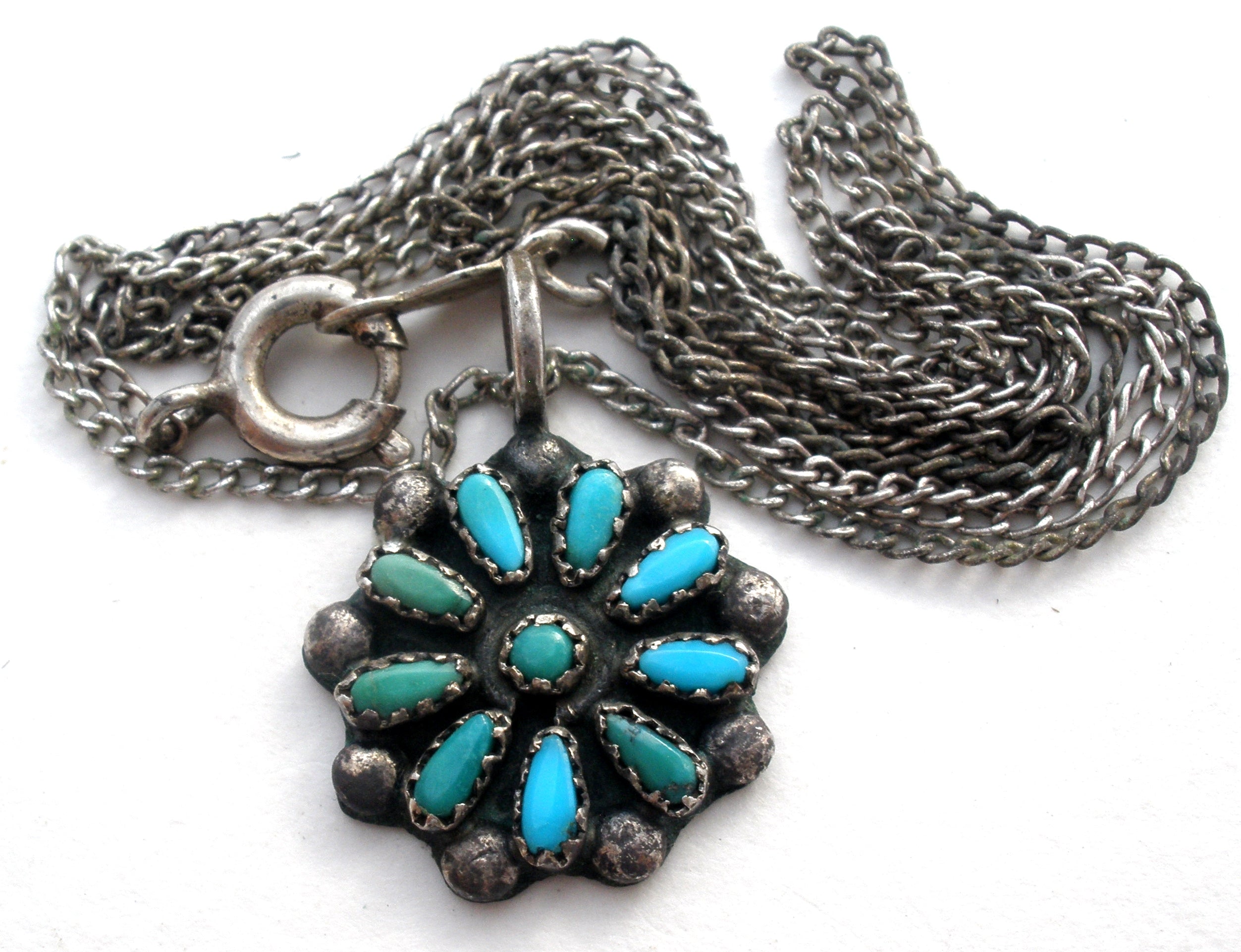 □セールがオープンす□ petit turquoise付き silver chain necklace