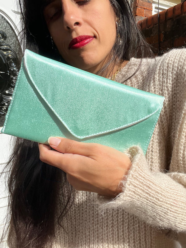 Ella Pop Green Clutch