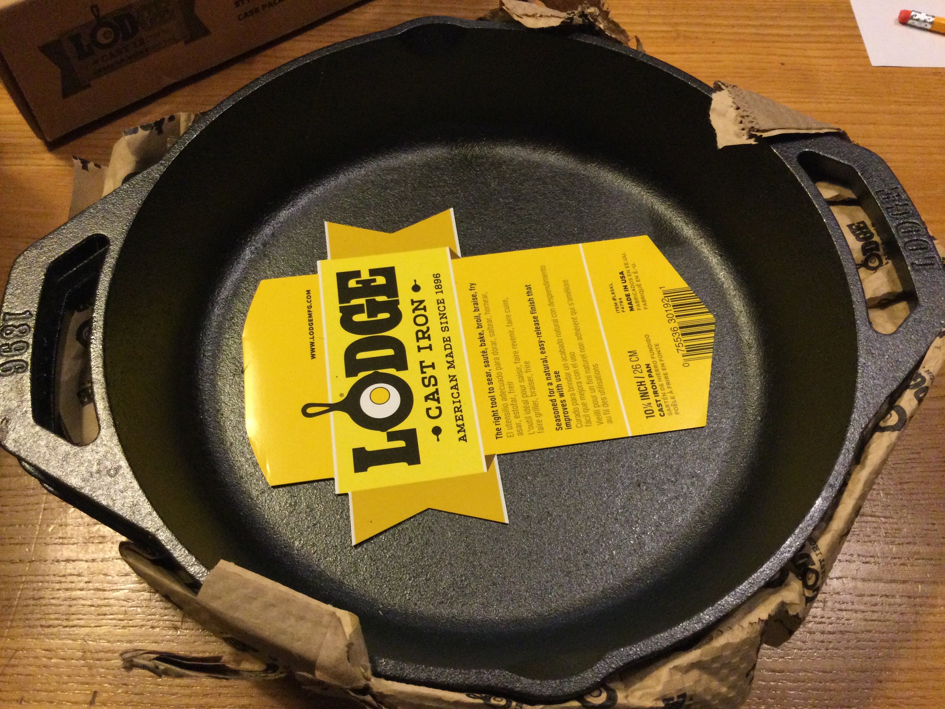 10 1/4  cast iron pan dual handle