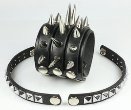 Huge Tree Spiked Leather Wristband