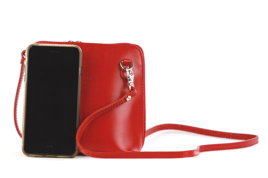 Semi Oval handbag in dark red – alicianiles.com