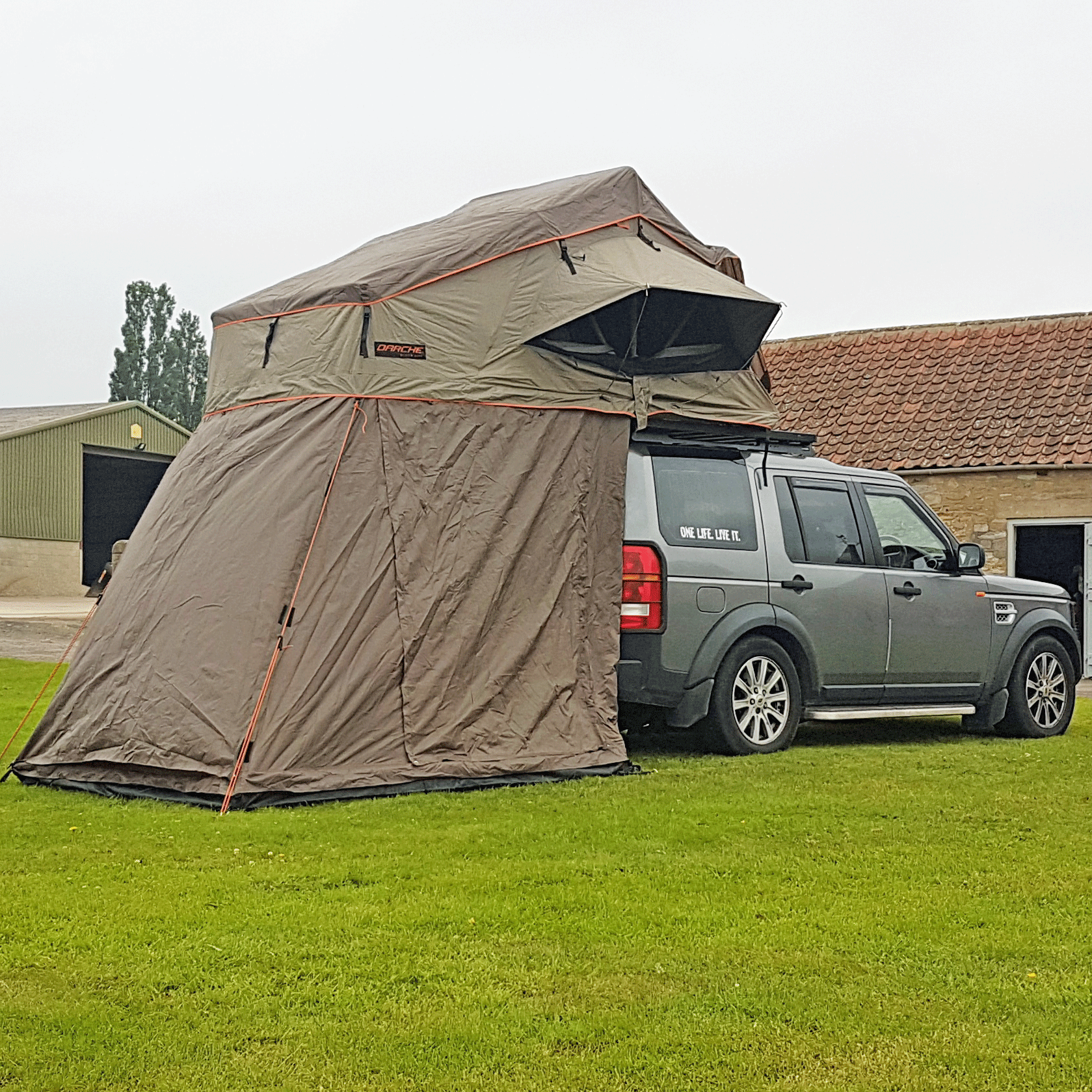 Дискавери крыша. Тент для Дискавери 4. Roof Rack Discovery 3. Land Rover Backdoor Tent. Палатка для Discovery 4.
