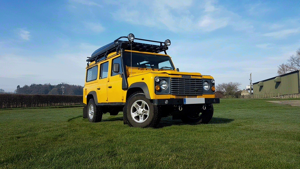 Land Rover Defender 110 Maggiolina Airlander Roof Tent UK