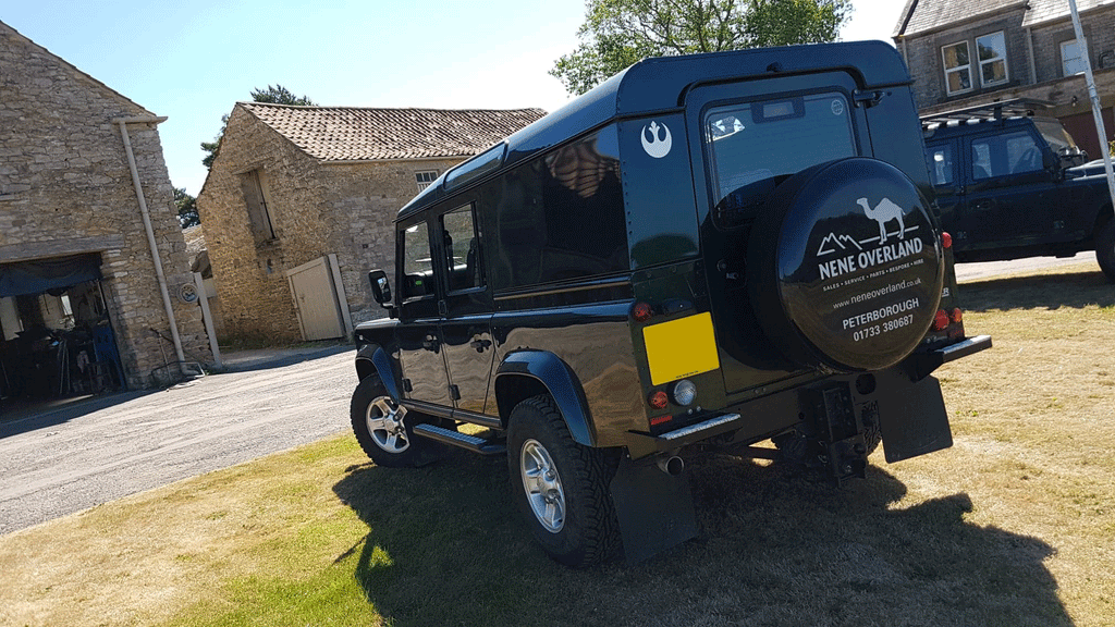 Land Rover Defender 110 Hannibal Roof Tent, Front Runner Roof Rack, Dog Guard and Ladder - Trek Overland