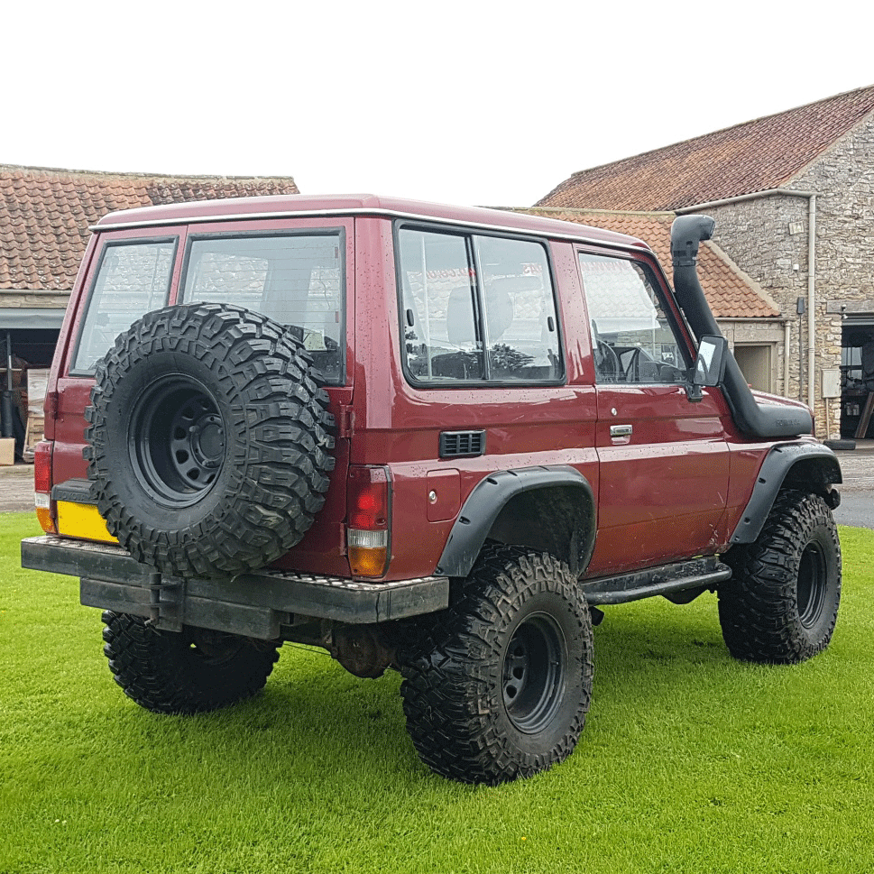 Toyota Land Cruiser Roof Tent & Roof Rack - Trek Overland