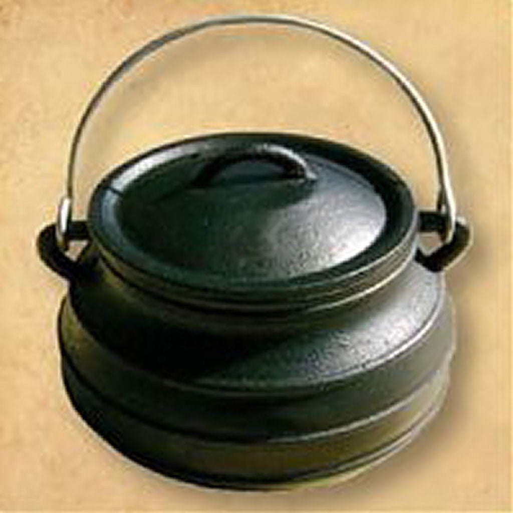 Cast Iron Flat Bottom Bean pot Dutch oven 2 quart Potjie Plat Annie's