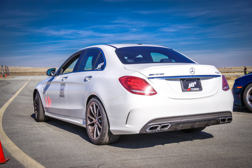 Mercedes AMG C63 & C63S Burger Motorsports BMS Burger Tuning Admisión de aire con filtros duales