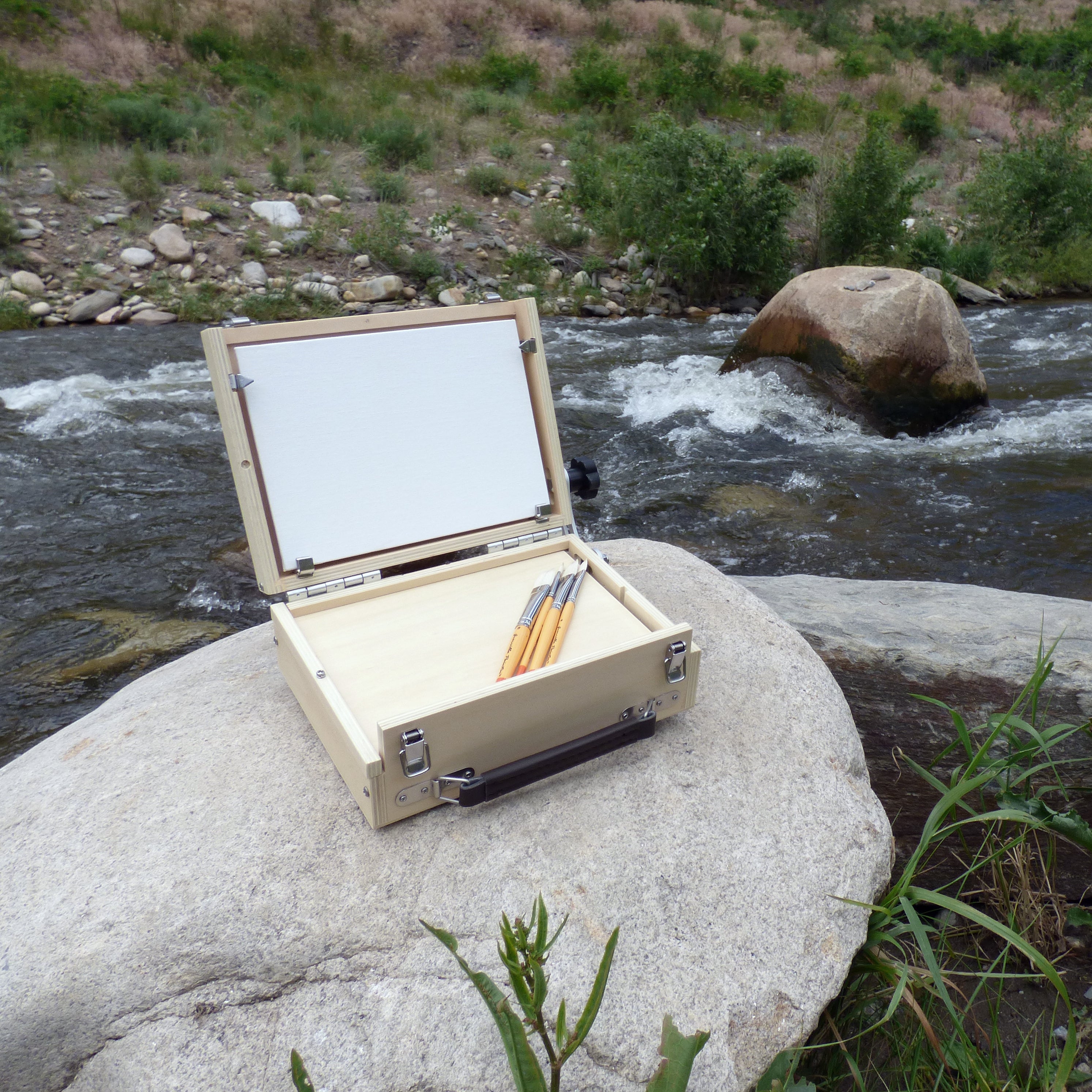 5x7 Slip-In Easel™ for the Pocket Box™ – Guerrilla Painter