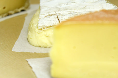 Buy Soft Cheese and Hard Cheese Online In Canada