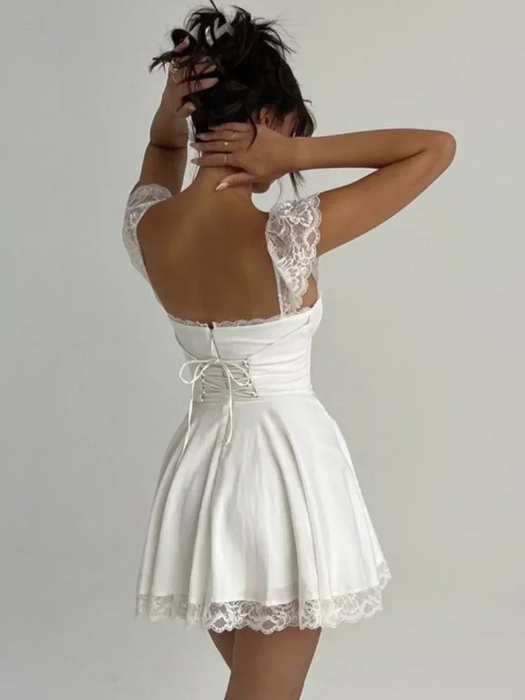 Elegant White Lace Mini Dress: Sleeveless Backless Clubwear - Image 4