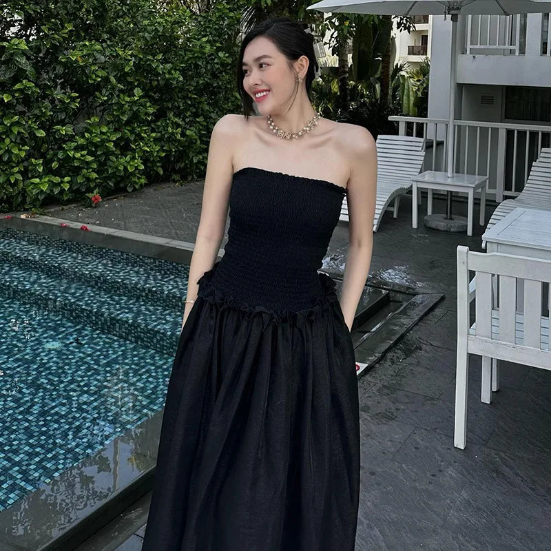 Elegant Ruched Backless A-line Dress for Chic Events - Image 7