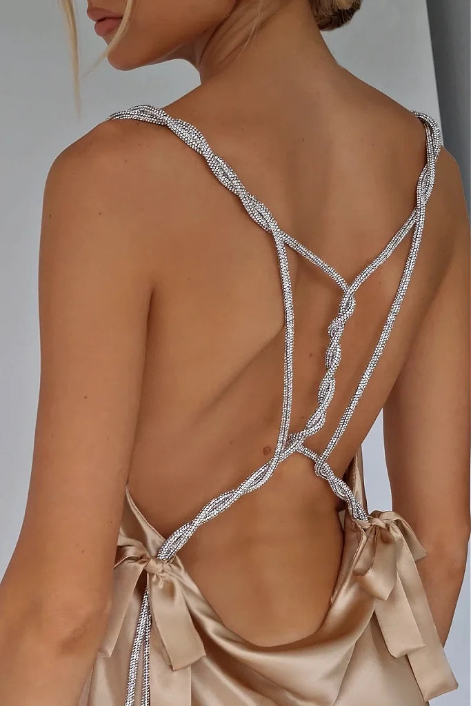 Elegant Summer Party Dress with Glittery Shoulder Straps - Image 6