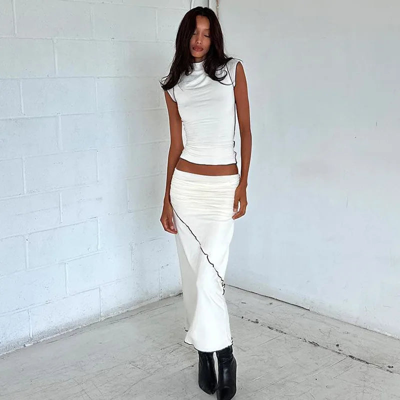 Y2K Inspired Women's Turtleneck & Maxi Skirt Set - Image 5