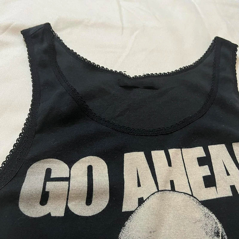 Vintage Y2K Black Skull Print Cropped Tank Top - Image 3