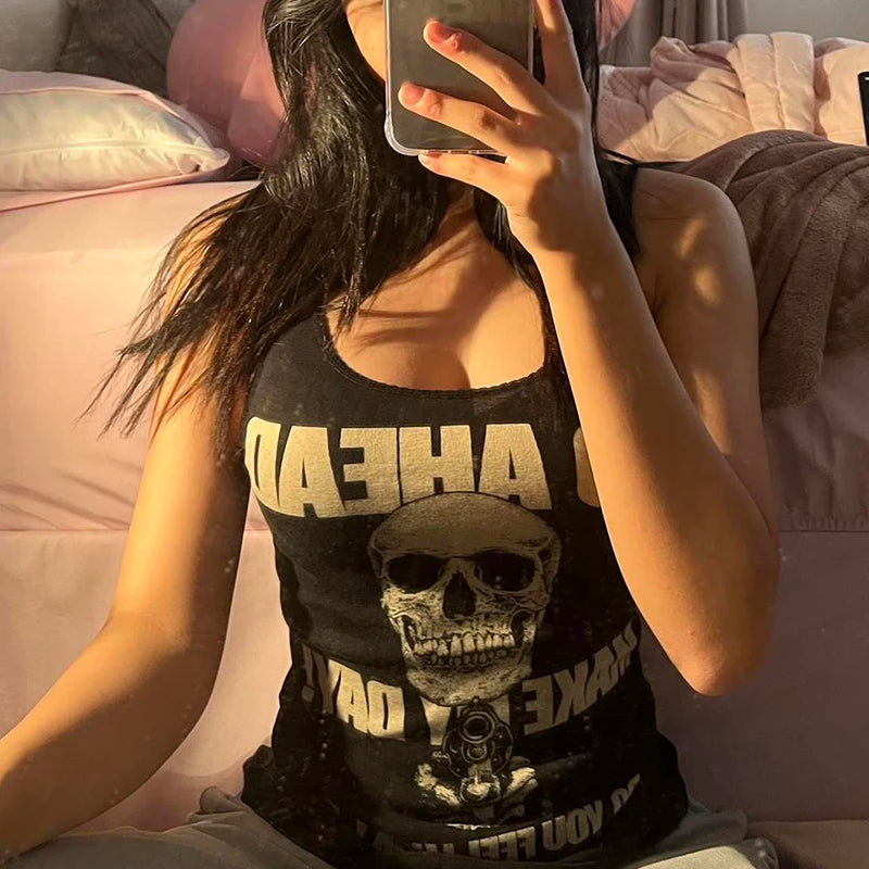 Vintage Y2K Black Skull Print Cropped Tank Top - Image 4
