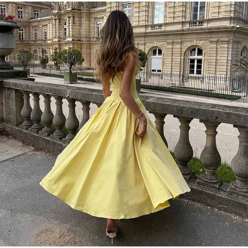 Elegant Sleeveless Backless High Waist A-line Yellow Dress - Image 3