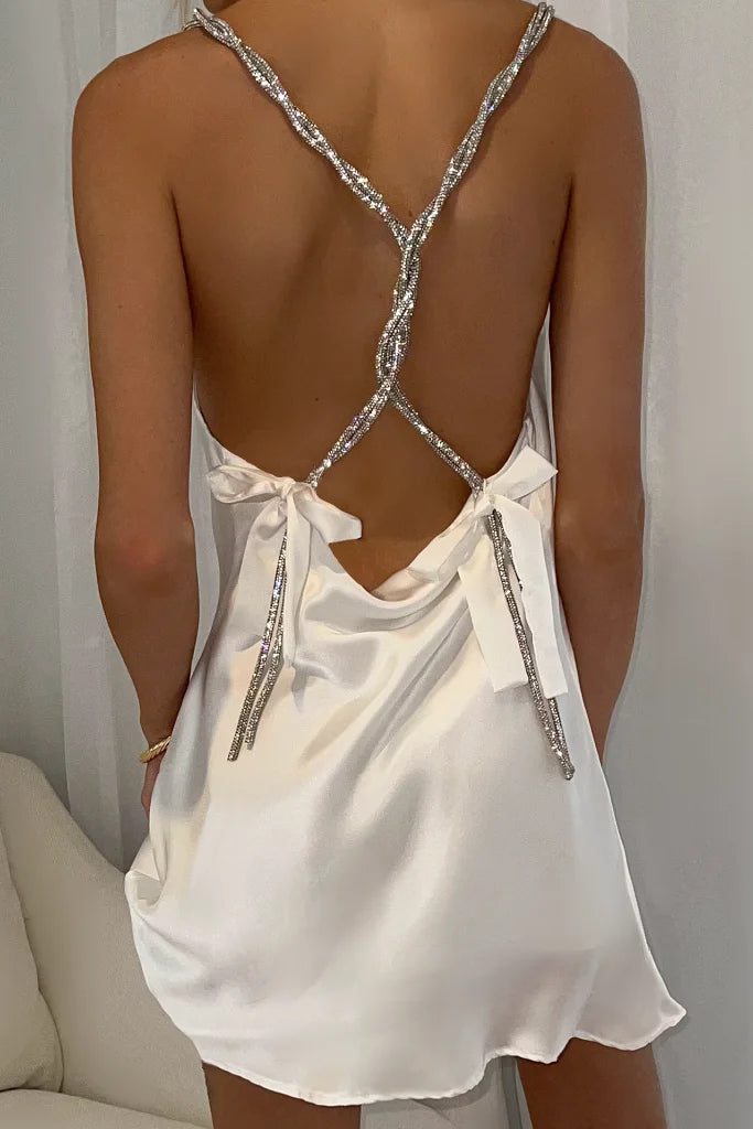 Elegant Summer Party Dress with Glittery Shoulder Straps - Image 8