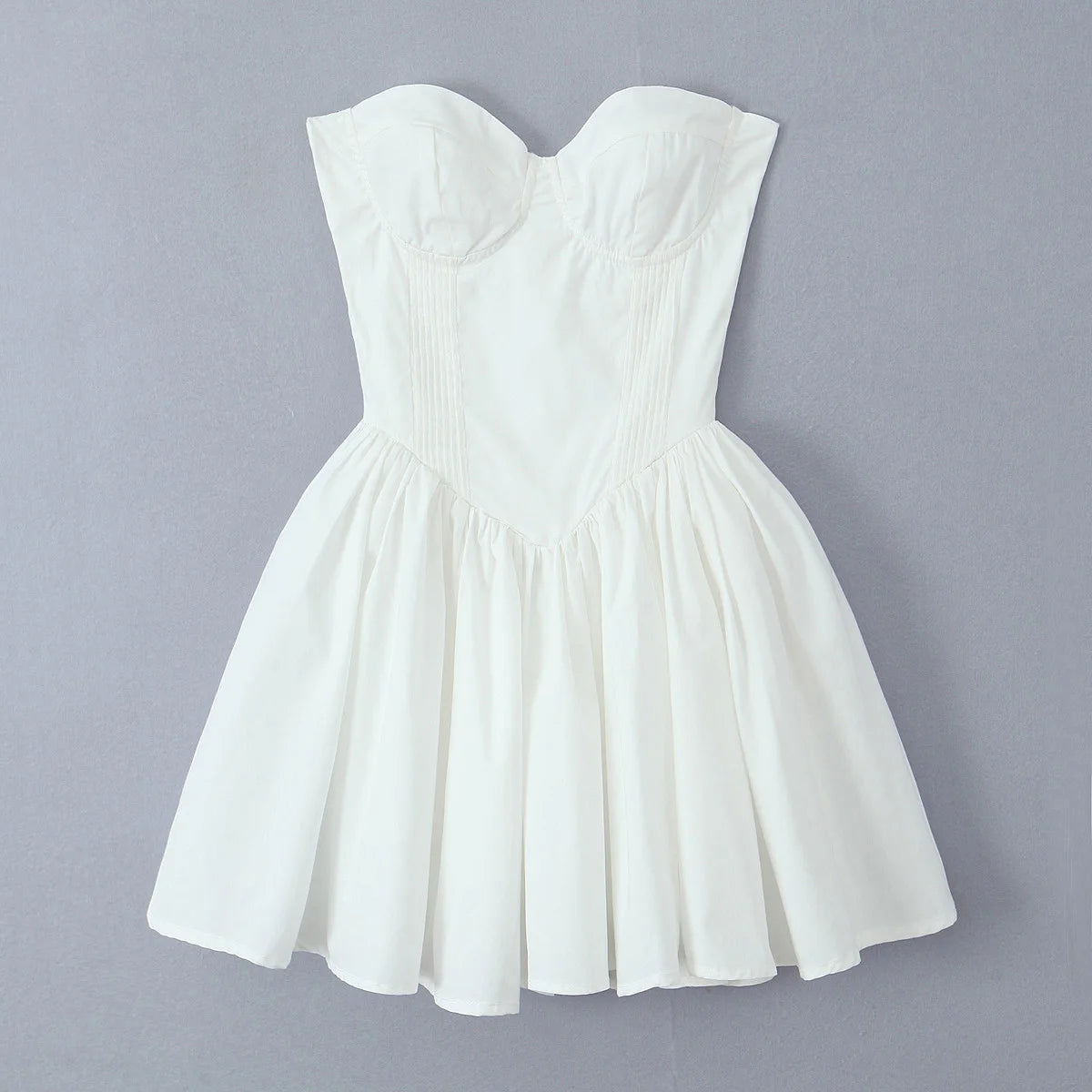 Elegant White Mini Dresses for Summer Evening Parties - Image 4