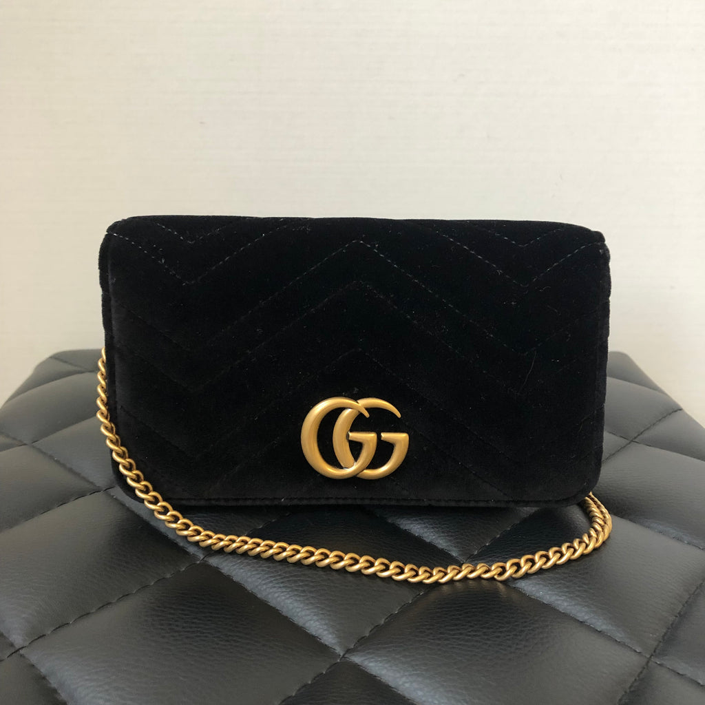 gucci black velvet marmont 2.0