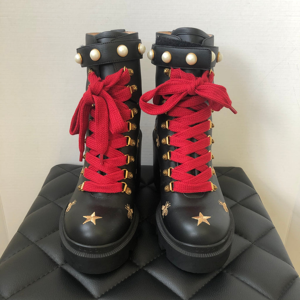 gucci bee and star boots