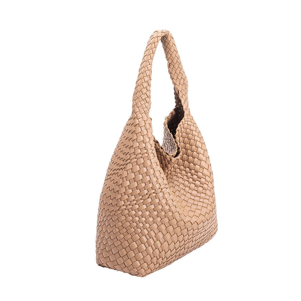 Woven leather bag. Luxury bag handmade in Italy. Bucket Bag - Nude