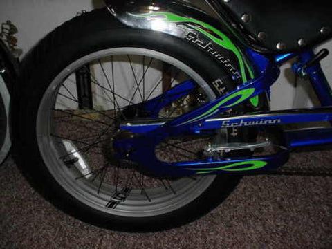 schwinn stingray chopper rear wheel