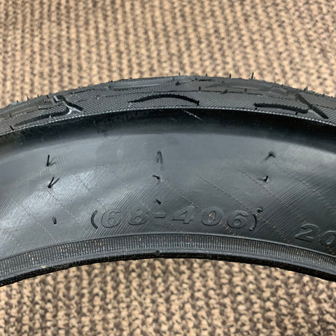 20 x 3.0 bike tire