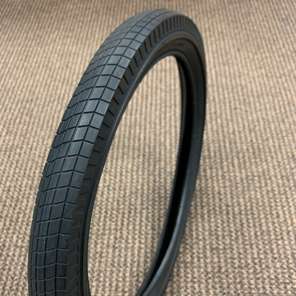 20 x 2.125 tire tube