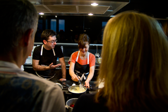 Percebes con crema de aceite y patata receta