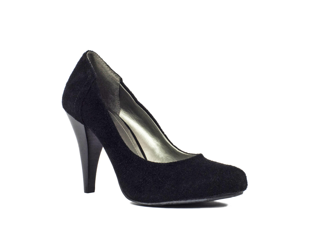 bcbgeneration suede pumps