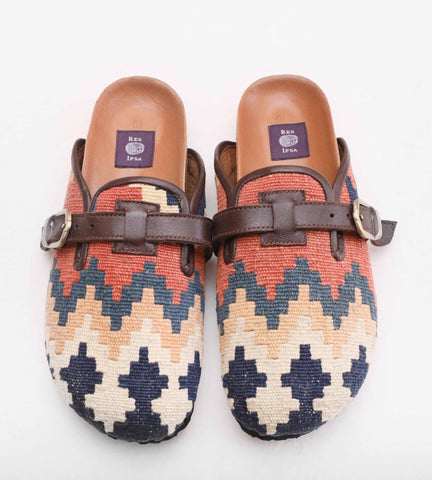 Kilim Clog