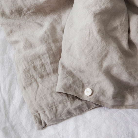 Duvet Buttons Cultiver