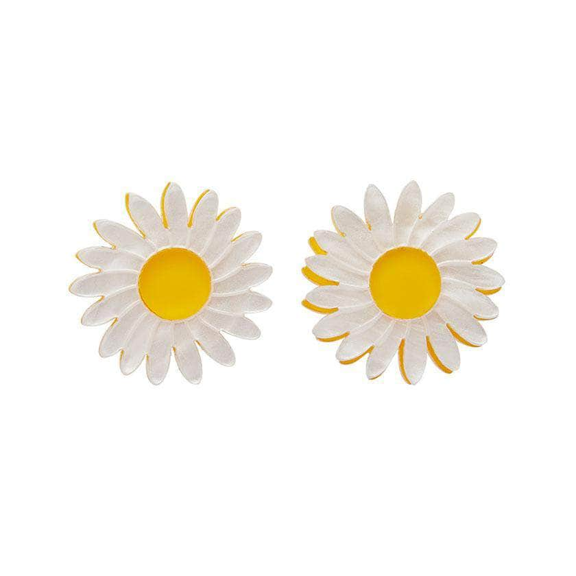 She Loves Me Daisy Earrings – Erstwilder