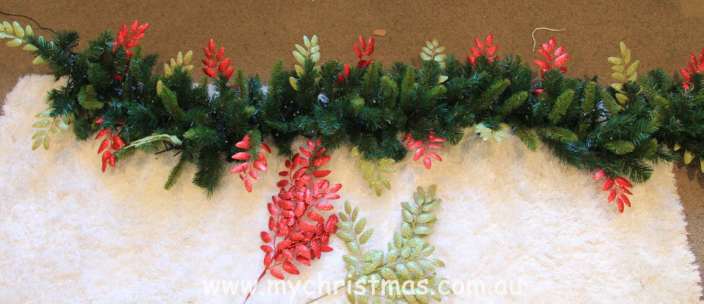 Red and green leaf garland