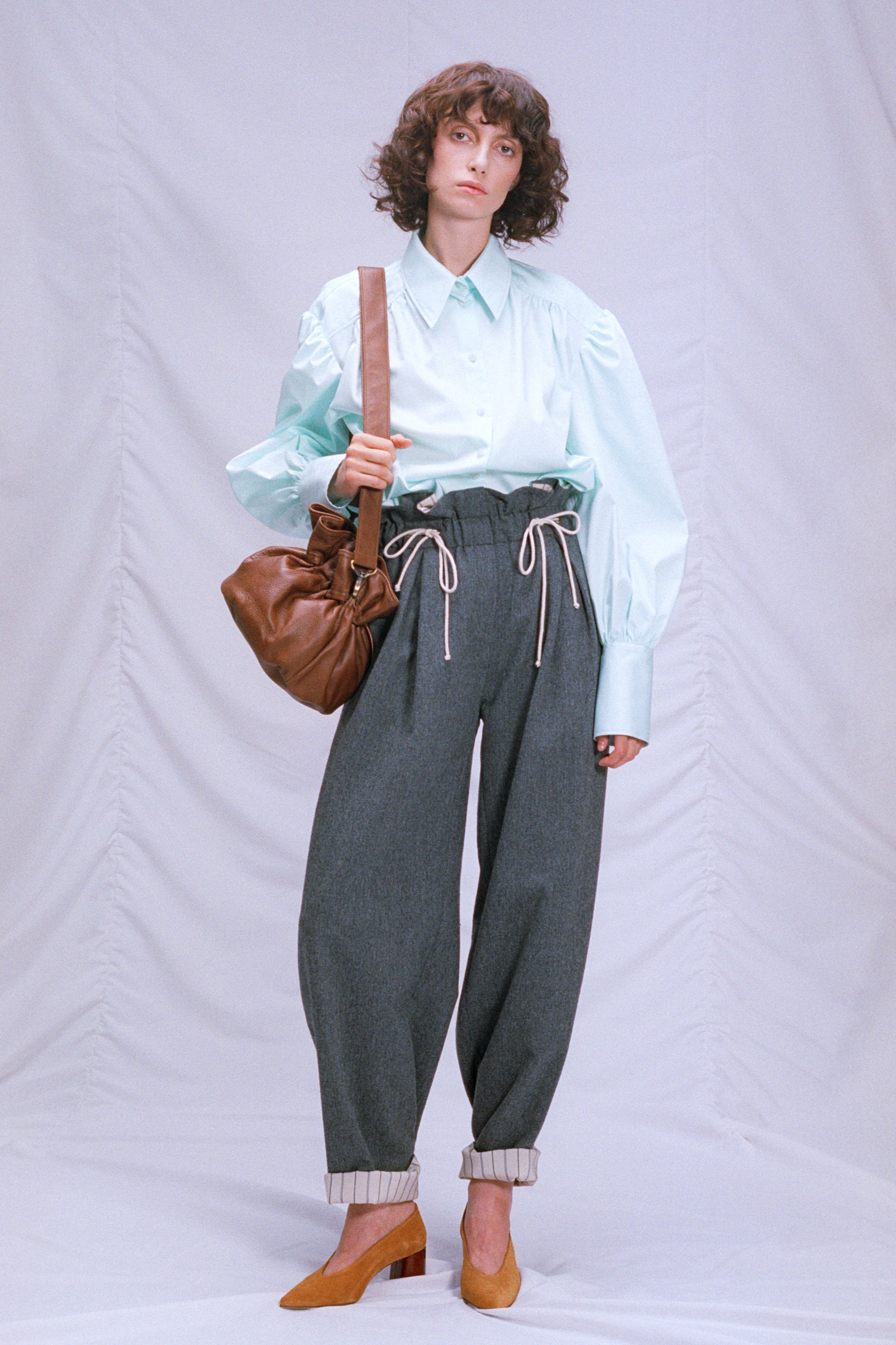 FLOW THE LABEL: Woolen pants with drawstrings