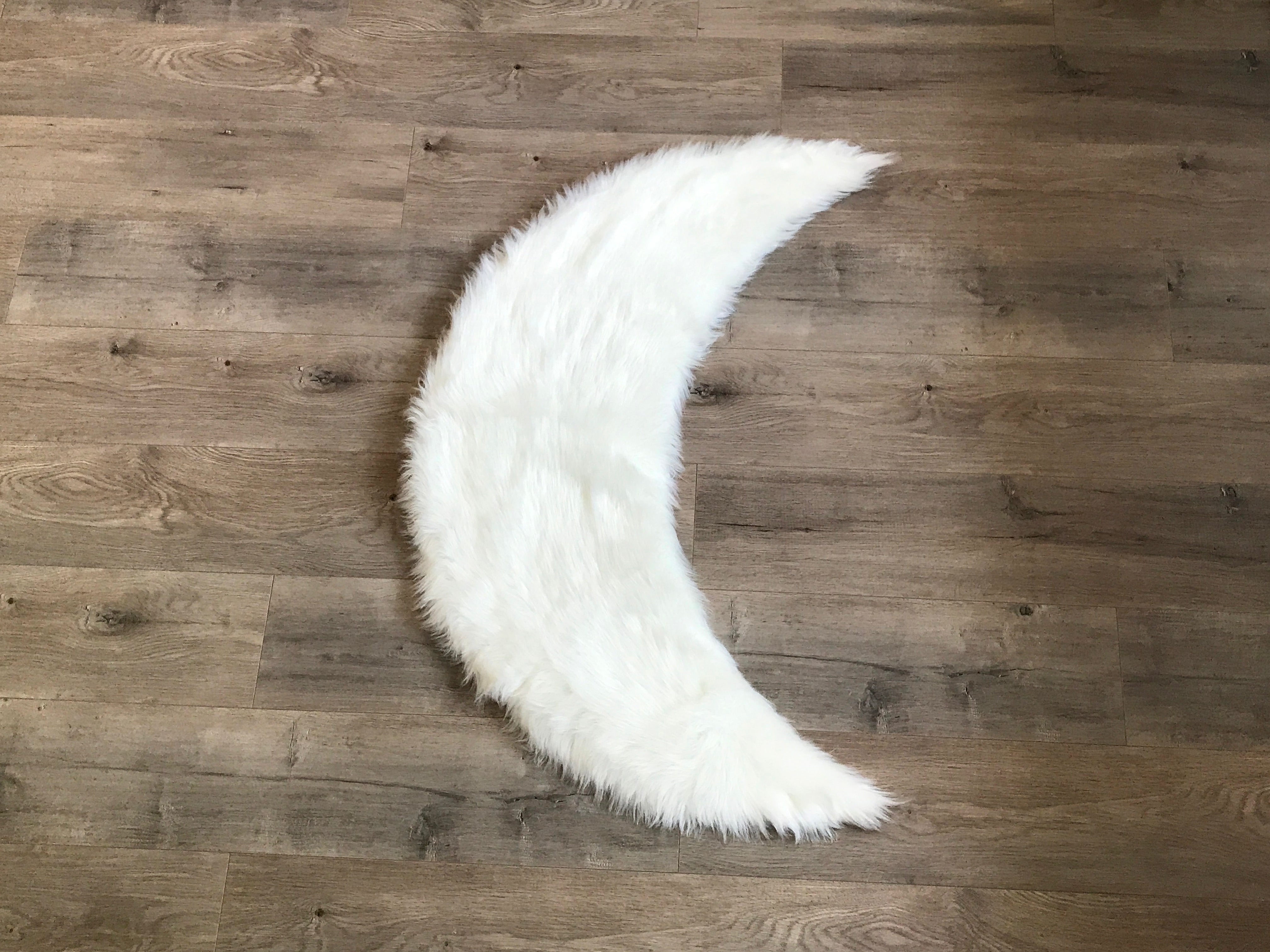 Buy Wholesale Machine Washable Faux Sheepskin White Moon Area Rug By Kroma Carpets Handshake Marketplace