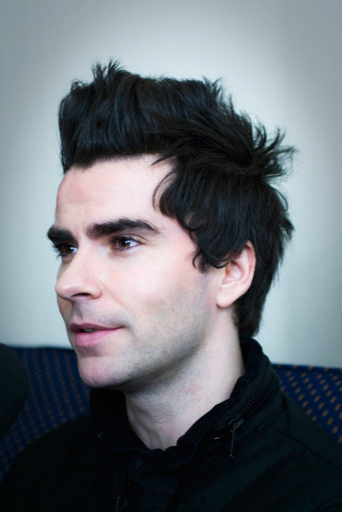 Detail of Stereophonics at Portsmouth Guildhall by <b>Kevin Scullion</b> - 23s_2010_e907e2a7-4aa3-4d8a-86b6-1e13712026bb_1024x1024