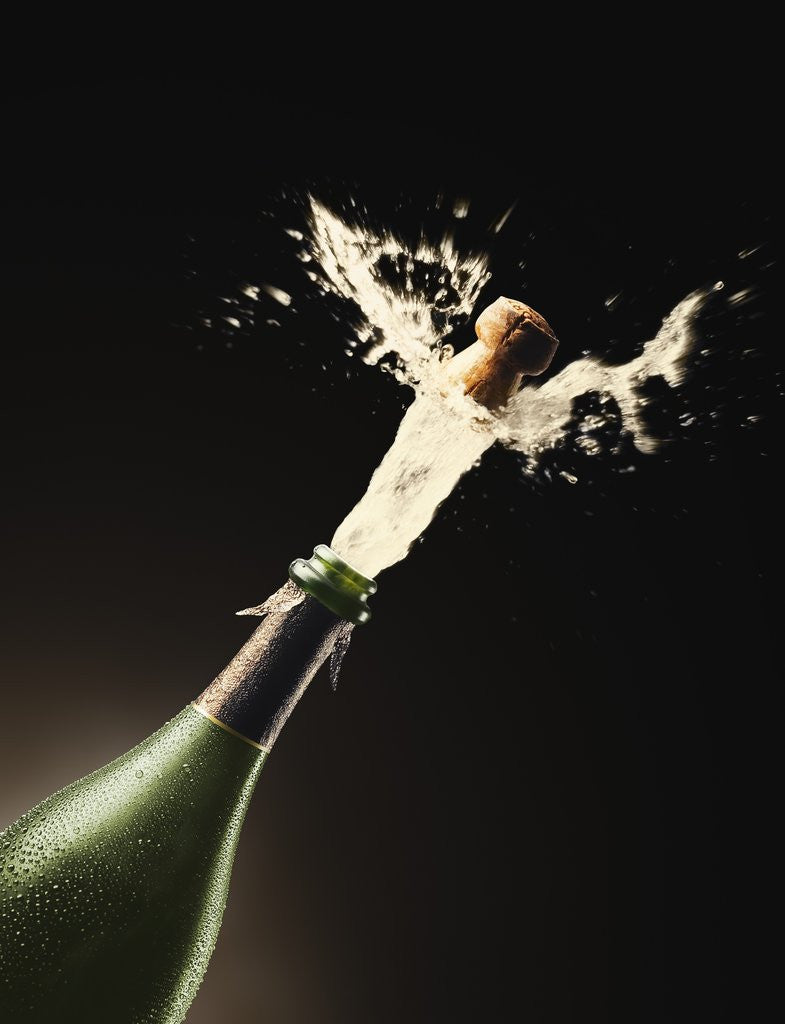 exploding-champagne-posters-prints-by-corbis