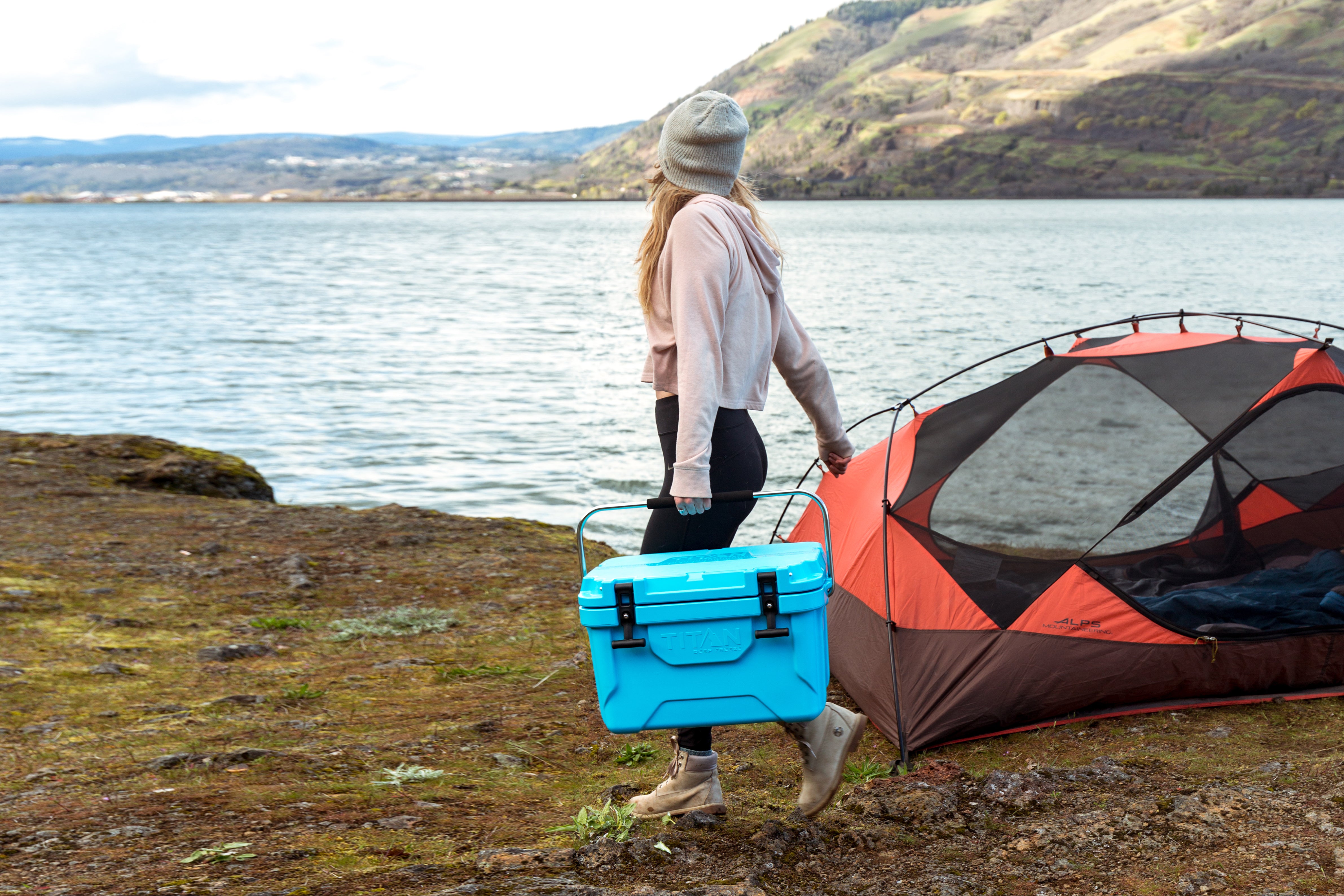 Camping with Arctic Zone - Best coolers for camping 