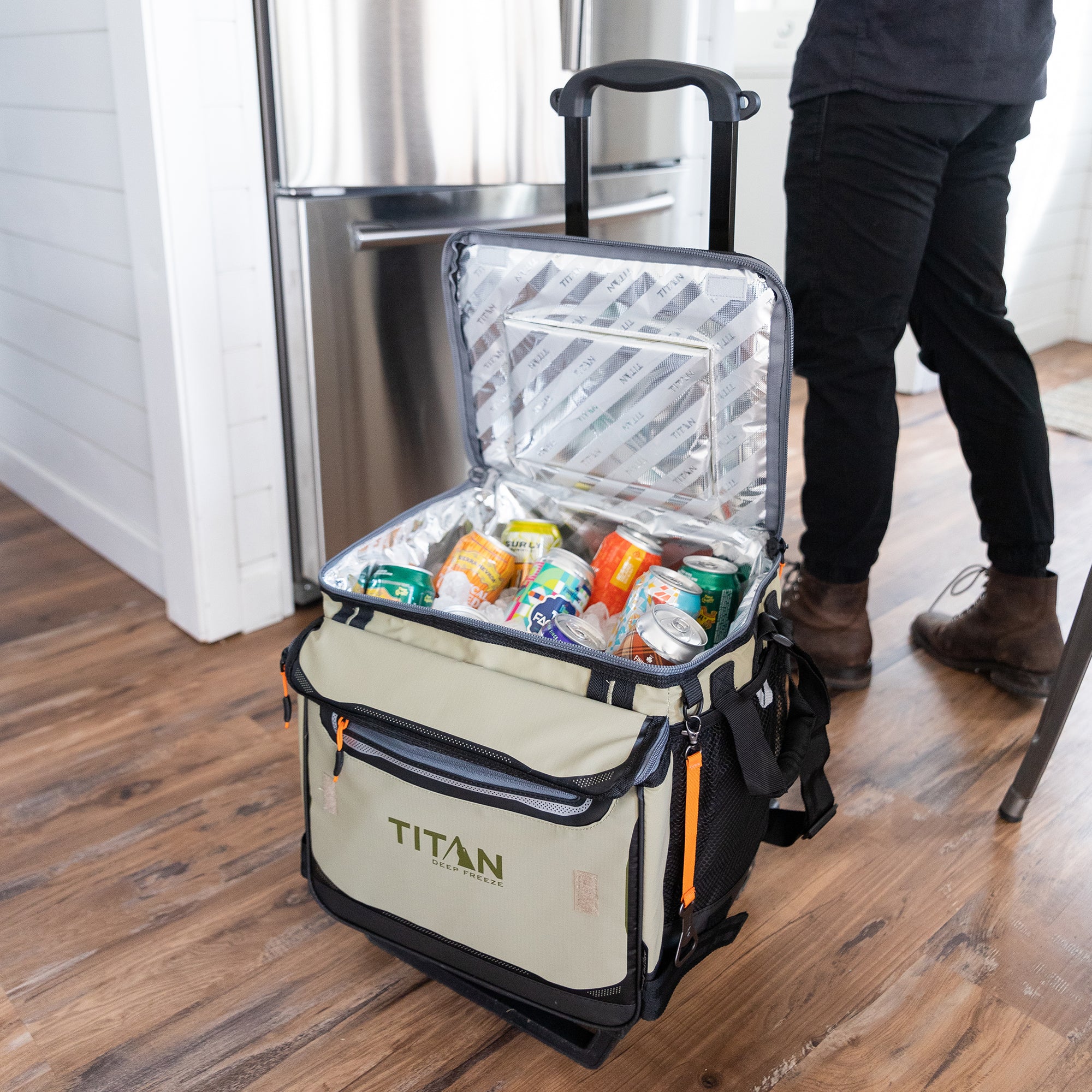 titan deep freeze rolling cooler