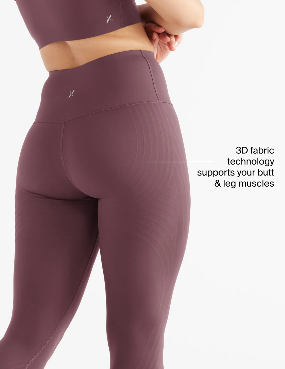 3D fabric technology supports your butt & leg muscles