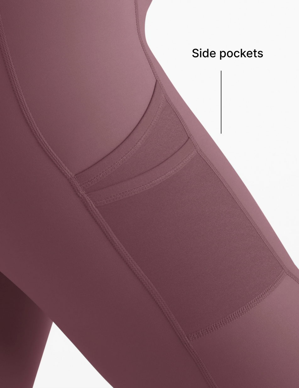 Side pockets 