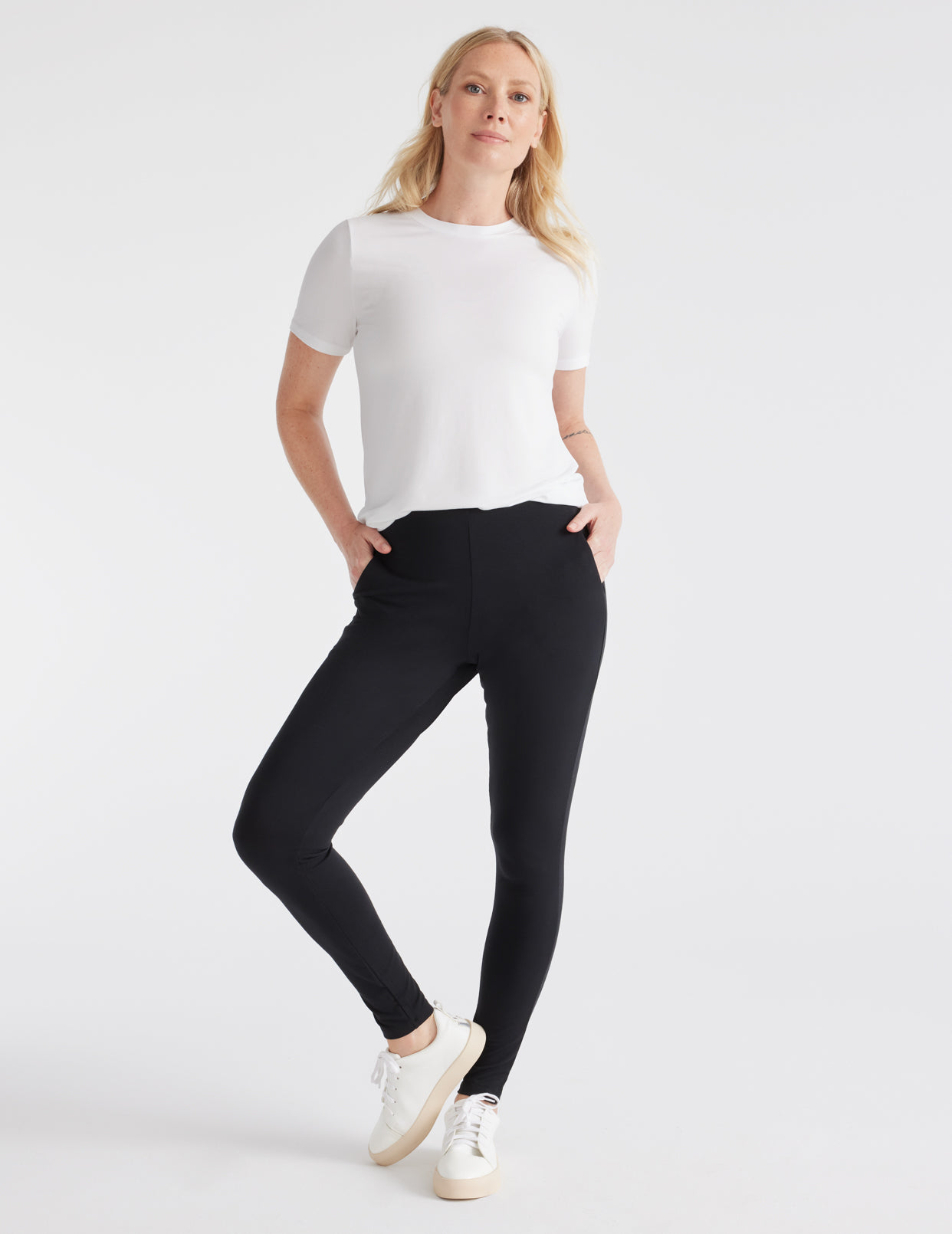 Modal Pocket Legging – Knix Canada