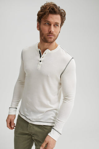 What is a Henley Shirt? Exploring the Classic Men's Essential