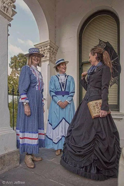 Tessa Ambrose History Tours Guide at the Clunes Booktown Festival wearing Gallery Serpentine's Pinstripe Victorian Wedding Dress
