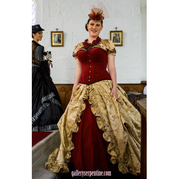 Royal wedding gown in gold brocade and red velvet