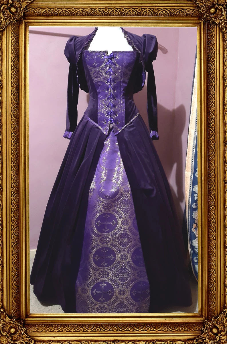 front view of the tudor gown from Gallery Serpentine