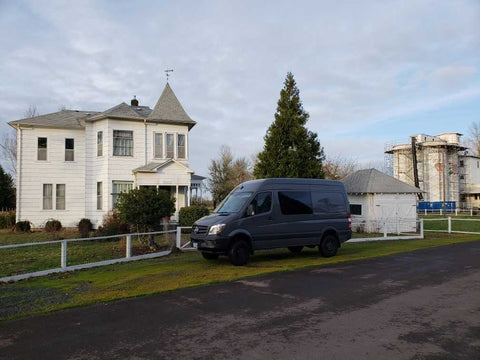 Van adventure at Oregon's oldest grain mill 