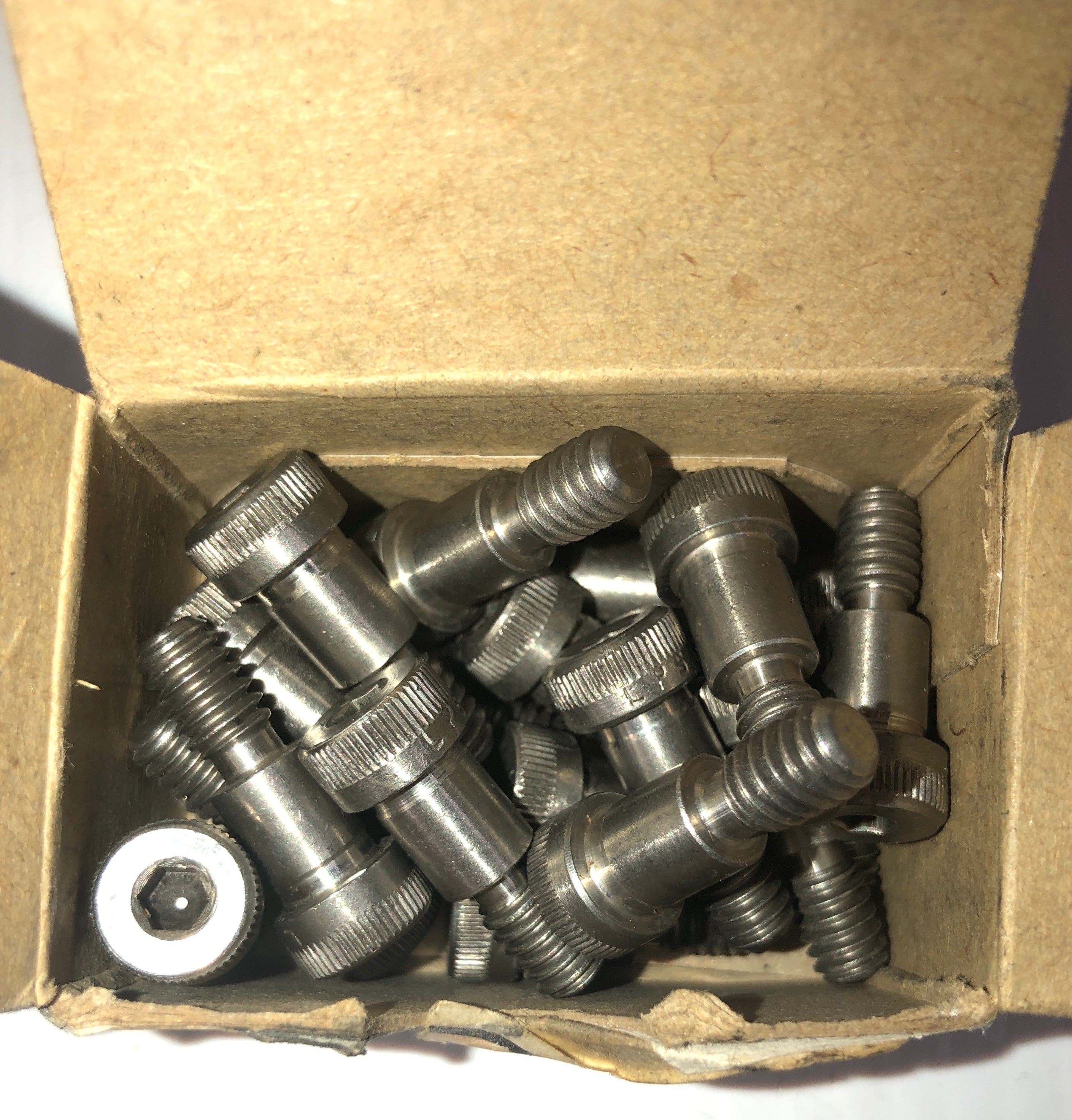 shoulder-bolts-18-8ss-5-16-x-3-8-lot-of-19-metal-logics-inc