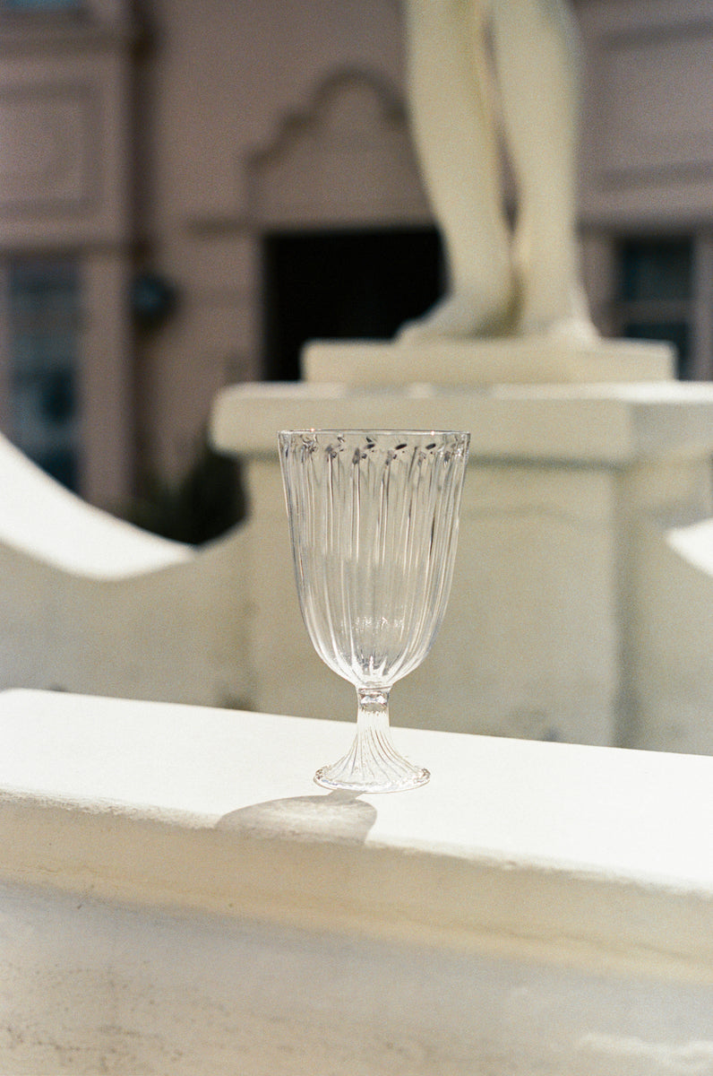 Datura Wine Glass